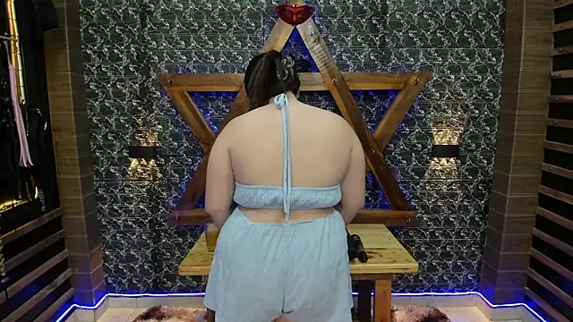 Pokazy przed kamerką – BDSM_EXOTICDOMINATI0N2