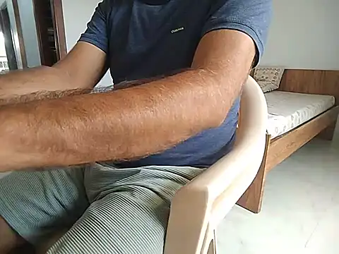 Desiandaj 在線直播表演