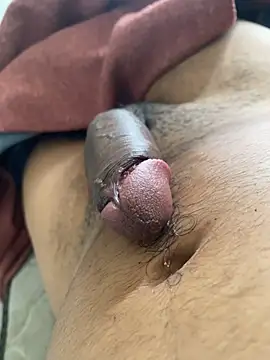 Show modela ElBufalo4l na web-kameri