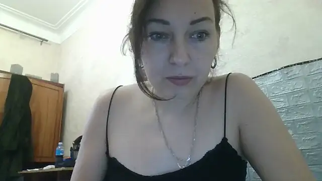 XXX chat uživo modela DanaNeon