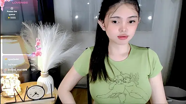 wildest_fantasy Show in webcam