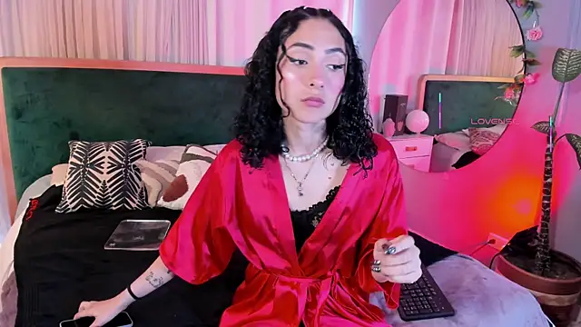 Anseru_ Adlı Modelin Canlı XXX Sohbeti