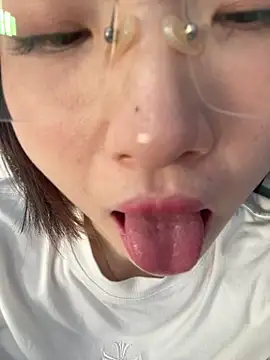 Y2Luvk 网络视讯表演