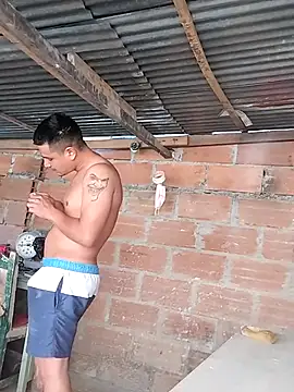 Show modela hoteder na web-kameri