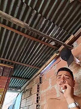 Show modela hoteder na web-kameri