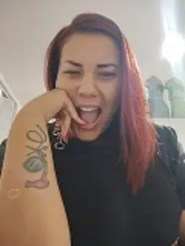 Chat soba uživo modela RuivaGiMisteriosa