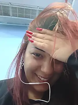 RuivaGiMisteriosa's Webcam Show