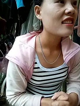 Ruaiuoi webcam show