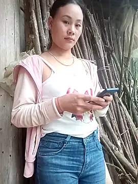 Ruaiuoi Webcam show