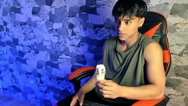 Webkamerová show ZYZZ1312
