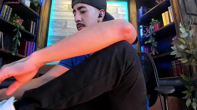 Donovan_Desmond 라이브 XXX 채팅
