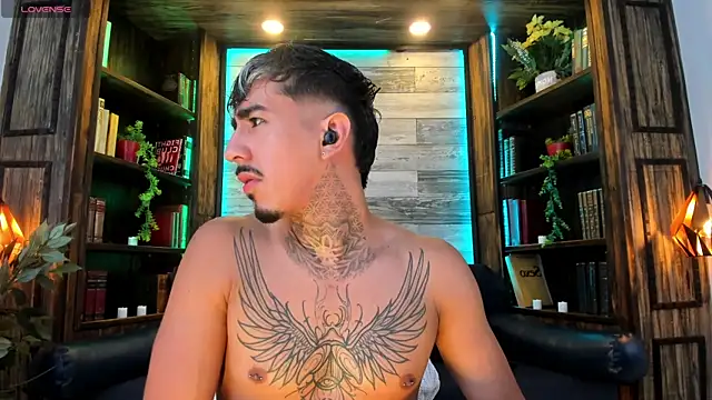 Donovan_Desmond webkamerás műsora