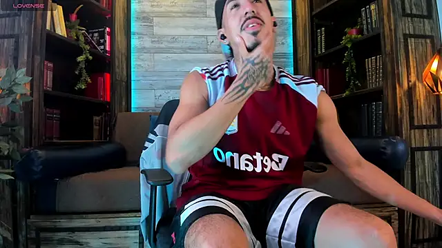 Donovan_Desmond webkamerás műsora