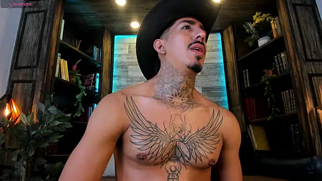 Donovan_Desmond webkamerás műsora