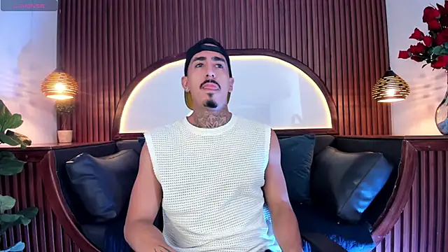 Donovan_Desmond Webcam-Show