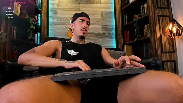 Donovan_Desmond Webcam-Show