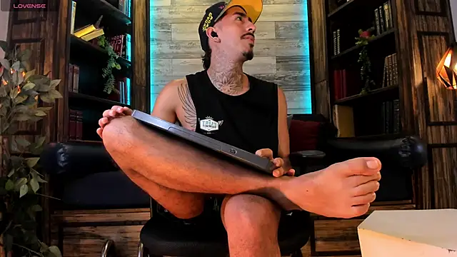 Donovan_Desmond Webcam show