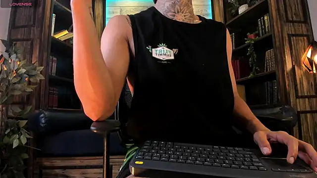 Donovan_Desmond Adlı Modelin Web Kamerası Şovu
