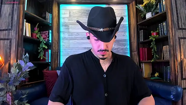 Donovan_Desmond: вебкам-шоу
