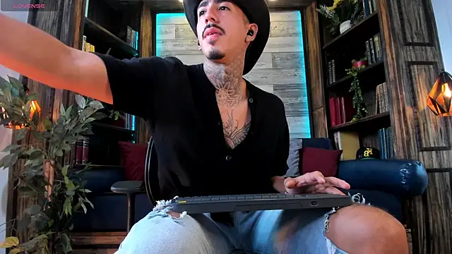 Donovan_Desmond Pertunjukan Webcam