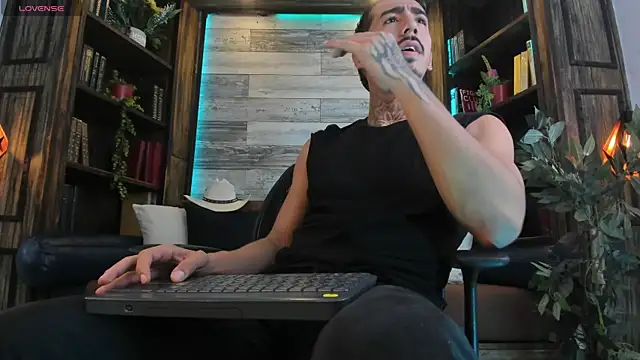 Donovan_Desmond's Webcam Show