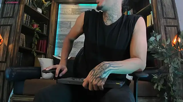 Donovan_Desmond Show Webcam