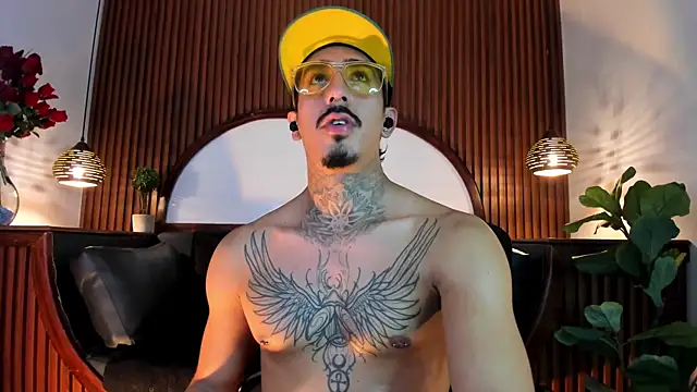 Donovan_Desmond Pertunjukan Webcam