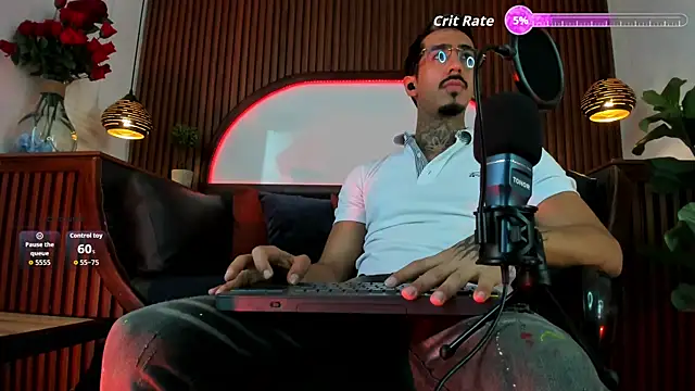 Donovan_Desmond Pertunjukan Webcam