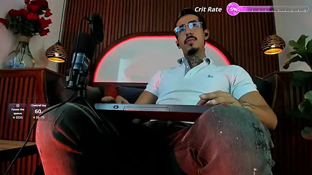 Donovan_Desmond Pertunjukan Webcam