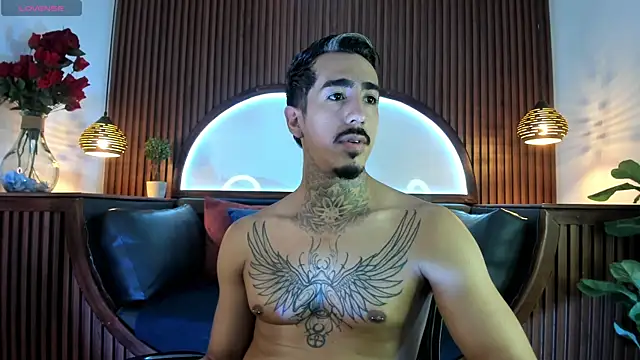 Donovan_Desmond Show Webcam