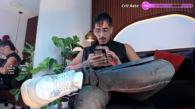 Donovan_Desmond Show Webcam