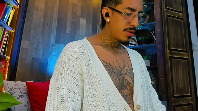 Donovan_Desmond Show Webcam