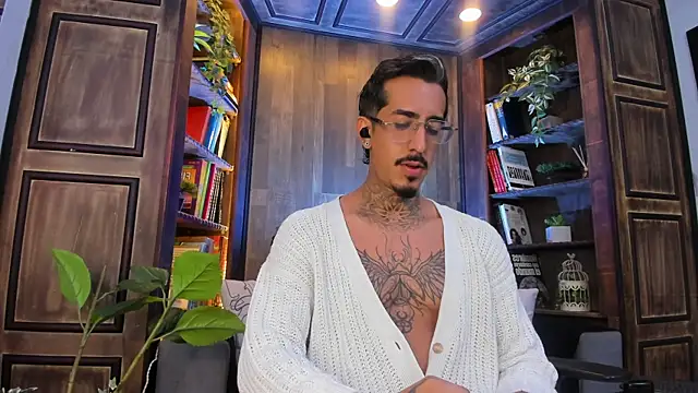Donovan_Desmond: вебкам-шоу