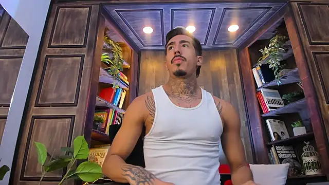 Donovan_Desmond Show Webcam
