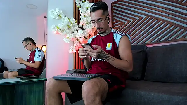 Donovan_Desmond Pertunjukan Webcam