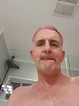 Smoothsilkcock webcam show