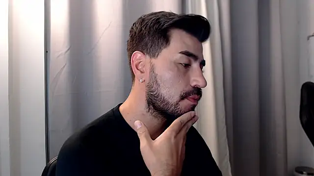 ThomassBrooks – webcam-show