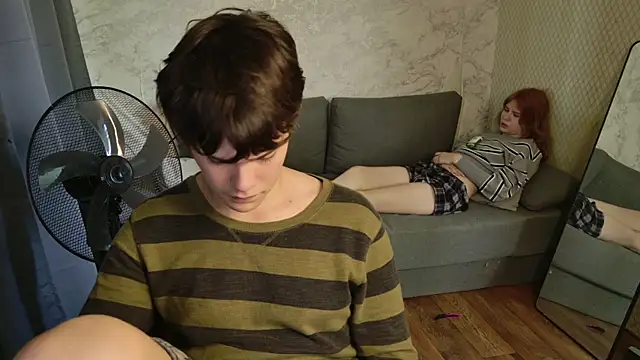 Bonnie_And_C1yde Chat XXX in diretta