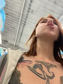 הופעת וובקאם של RosieSecret