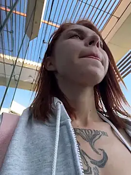 RosieSecret élő XXX-chatje