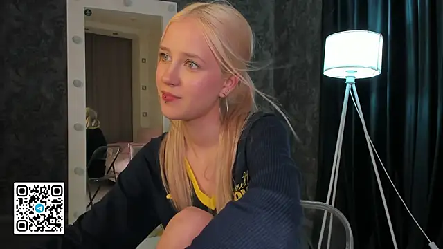 Anellyball Live XXX-Chat