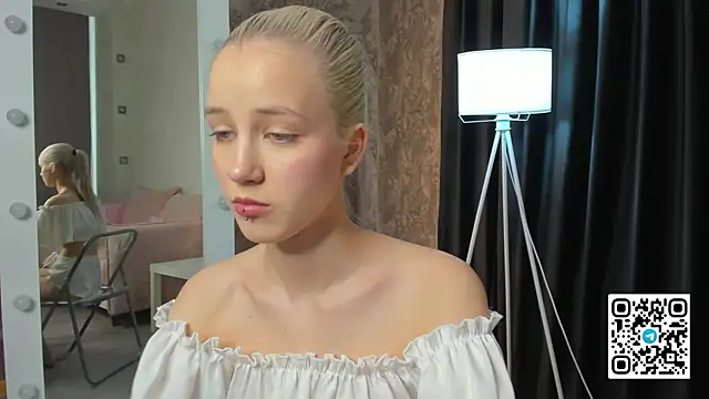 Anellyball Live XXX-chat