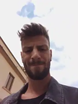 maxim27070 Show Webcam