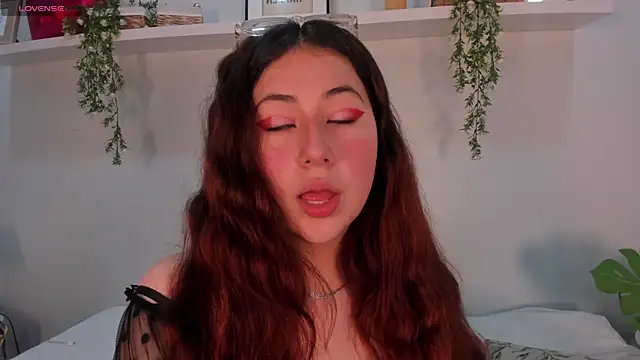 Živá chatovací místnost Nicolle_Evanss_