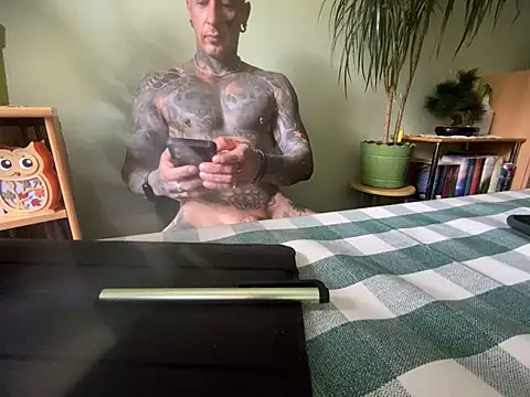 Mikk6666 Webcam show