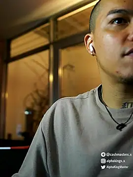 AlphaMasterXxxn Webbikameraesitys