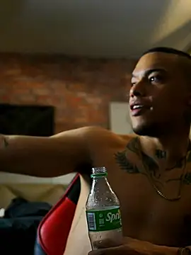 Chat ao vivo de AlphaMasterXxx