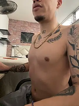 AlphaMasterXxxのウェブカメラショー