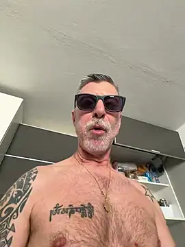 Mincamanna Pertunjukan Webcam