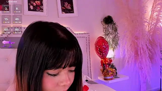 NikaVelvet1 XXX чат на живо